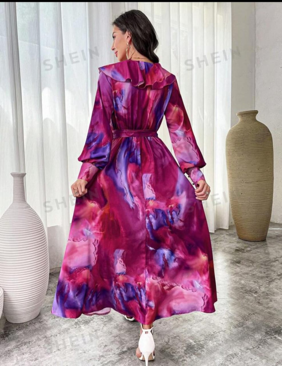 SHEIN Modely All-Over Print Ruffle V-Neck Long Sleeve Dress